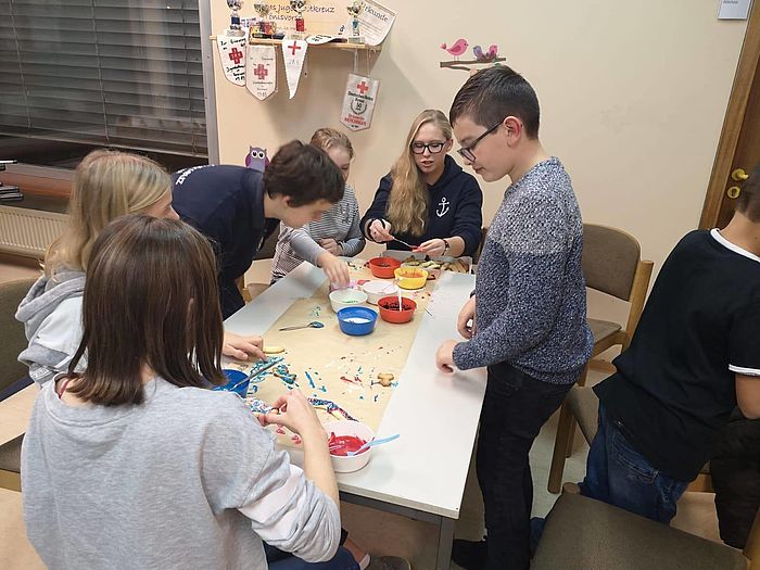 Gruppenarbeit im JRK Tönisvorst