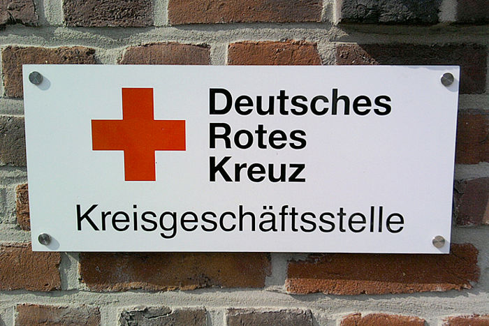 Schild an der Kreisgeschäftsstelle. Foto: Björn Wolters